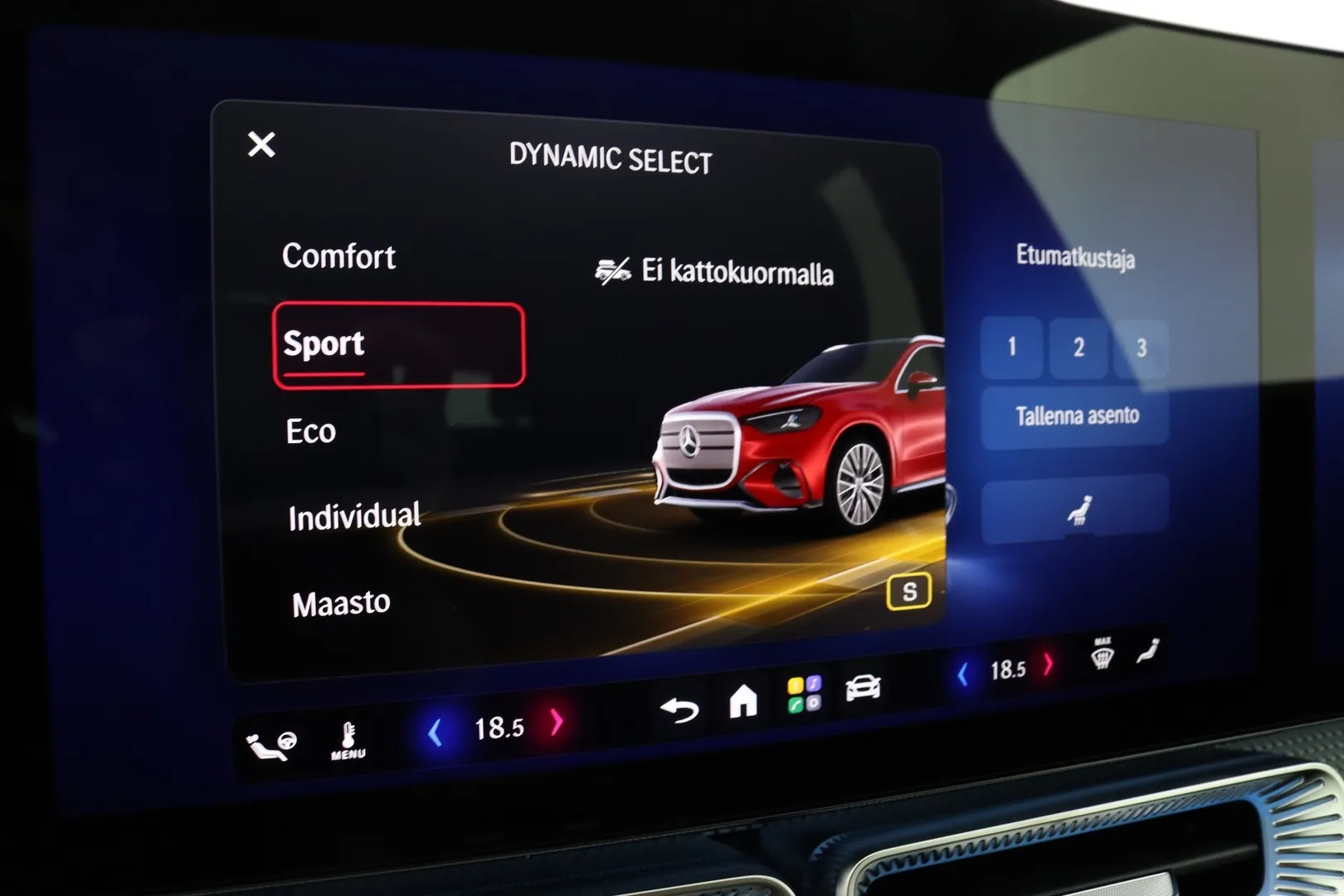 Mercedes-Benz GLC YMK-609 carousel image