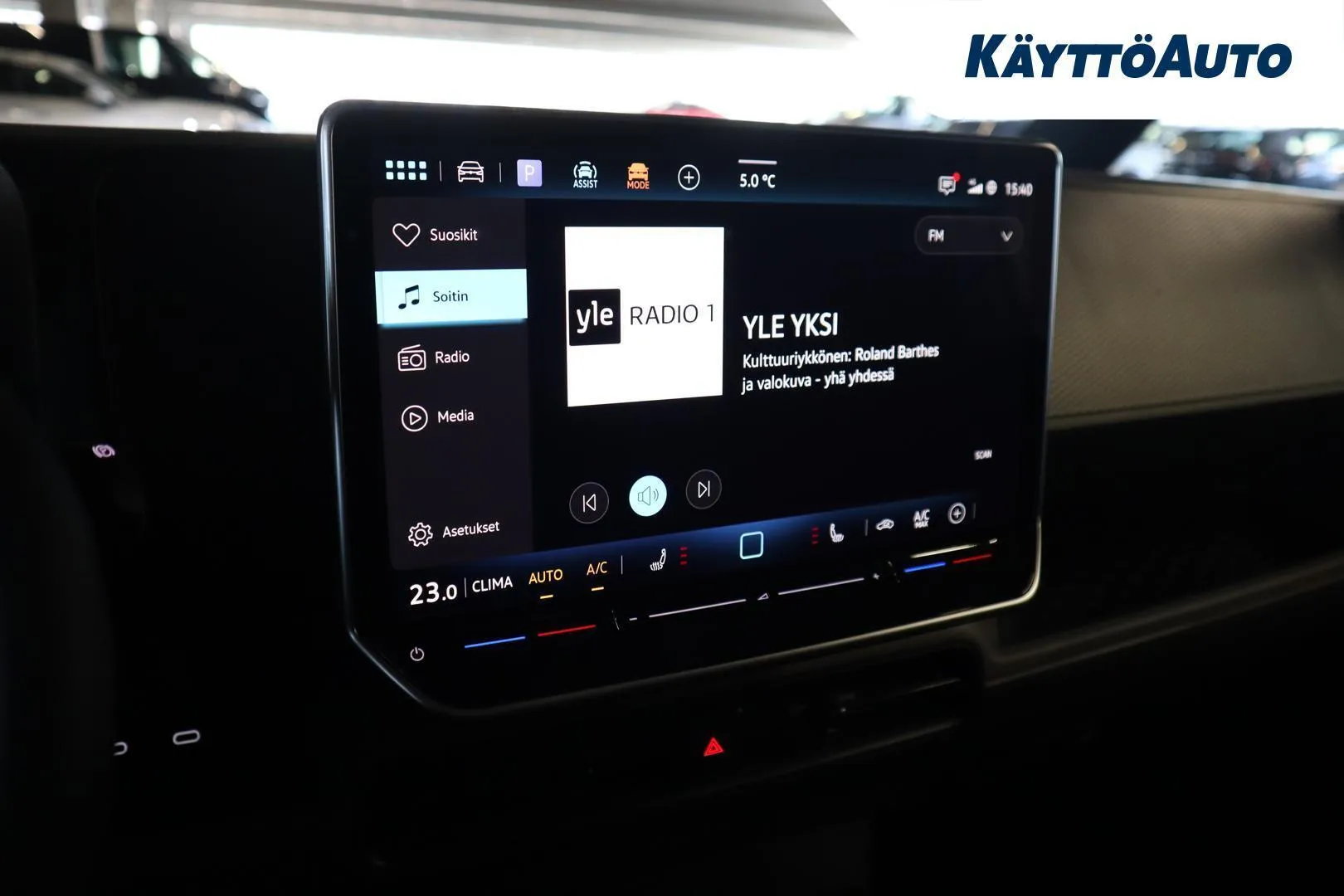 Volkswagen ID. Buzz Cargo YMK-927 carousel image