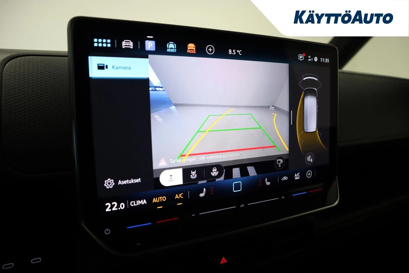 Volkswagen ID. BUZZ CARGO YMK-926 carousel image