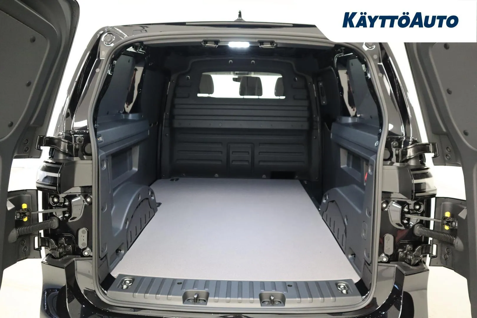 Volkswagen ID. BUZZ CARGO YMK-926 carousel image