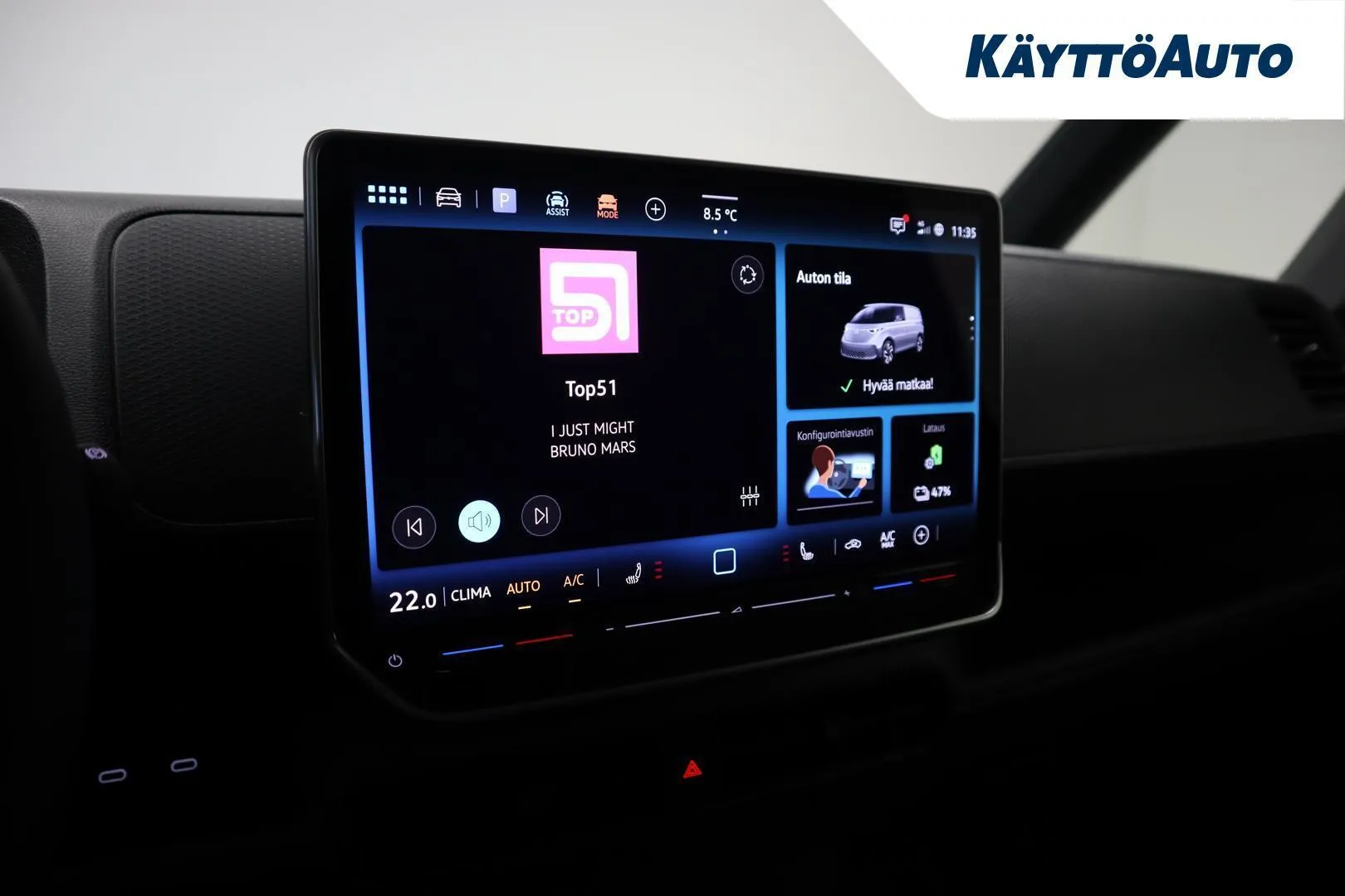 Volkswagen ID. BUZZ CARGO YMK-926 carousel image