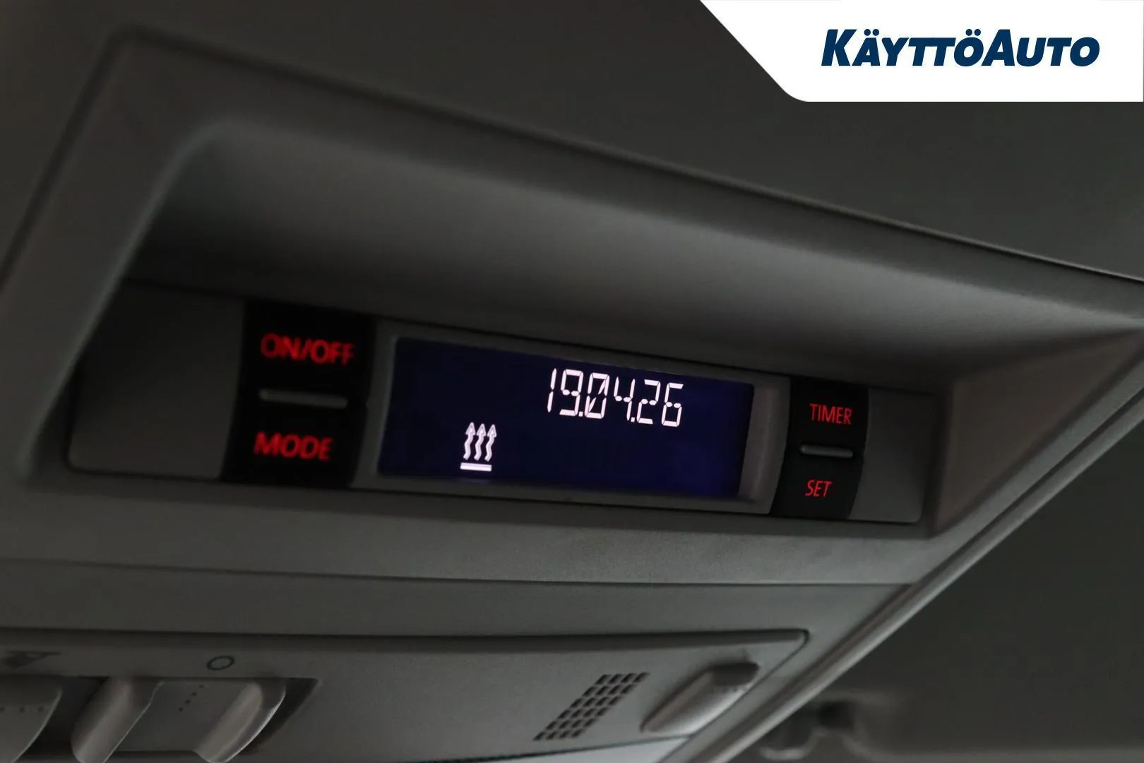 Volkswagen Transporter OUV-372 carousel image