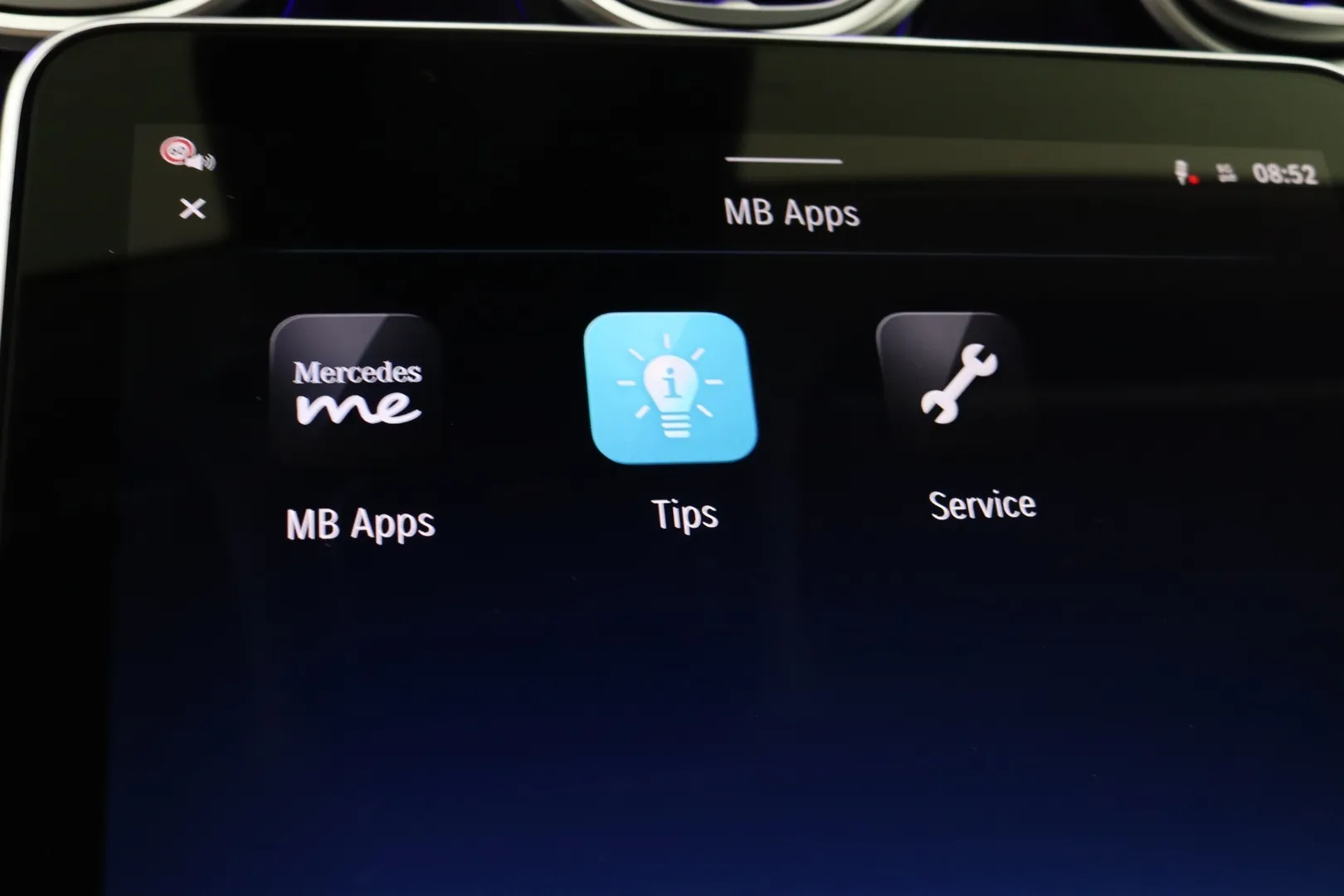 Mercedes-Benz GLC LTL-421 carousel image