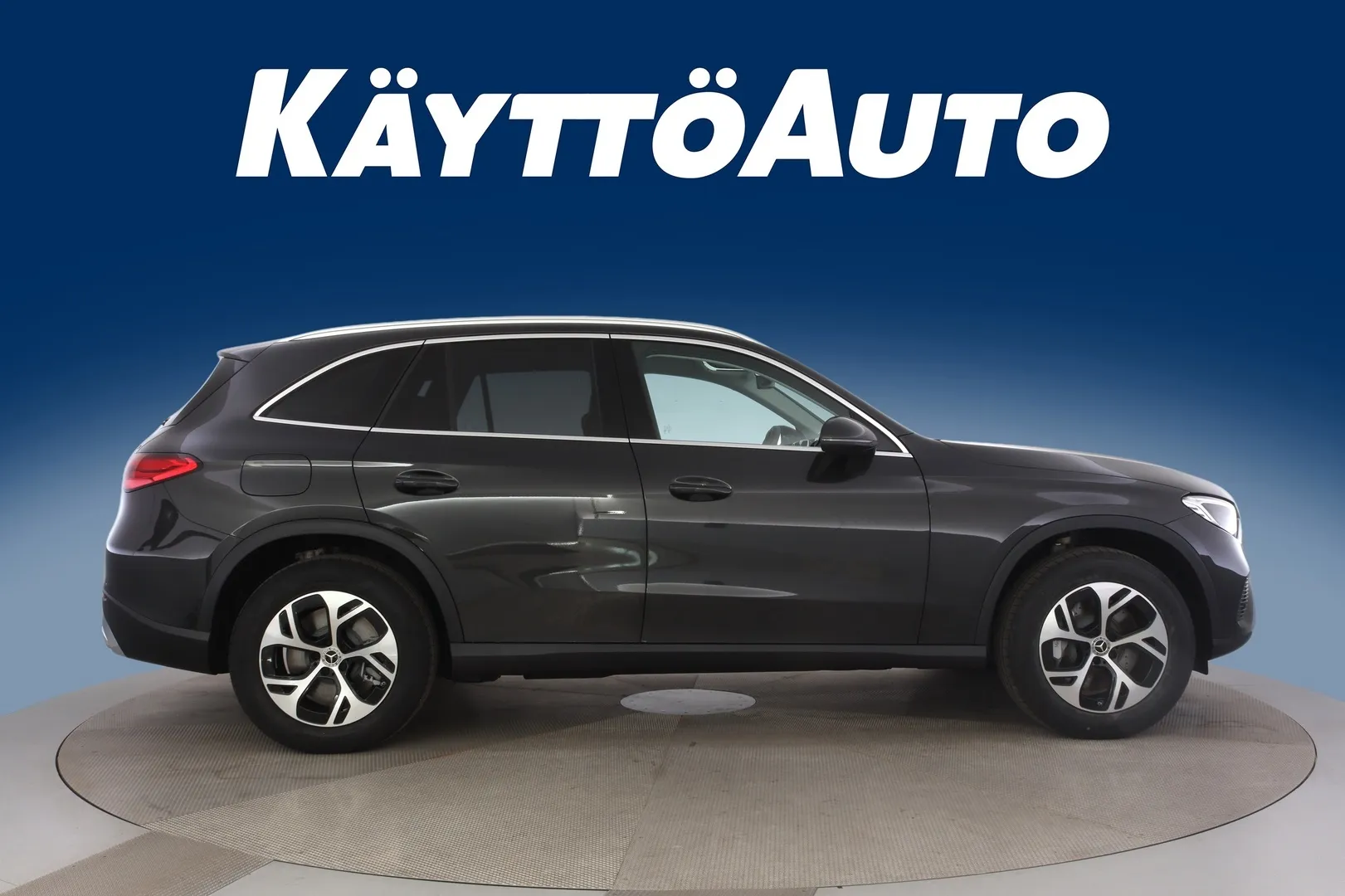 Mercedes-Benz GLC LTL-421 carousel image