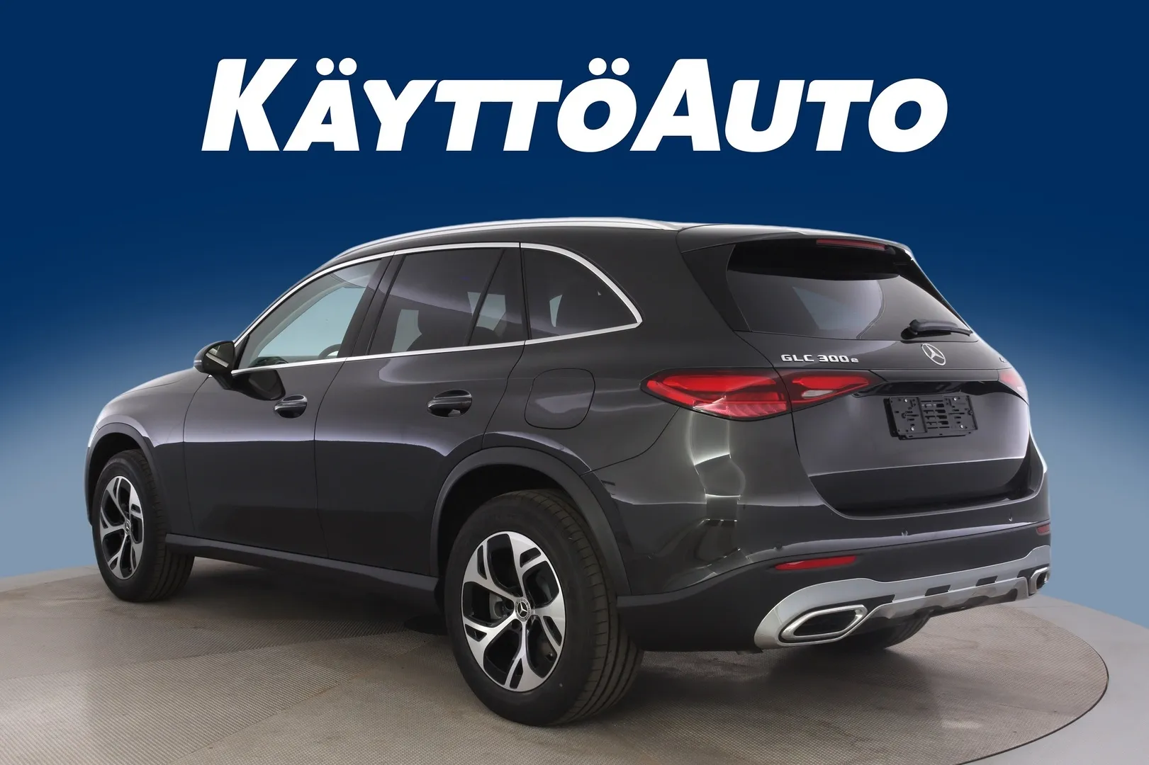 Mercedes-Benz GLC LTL-421 carousel image