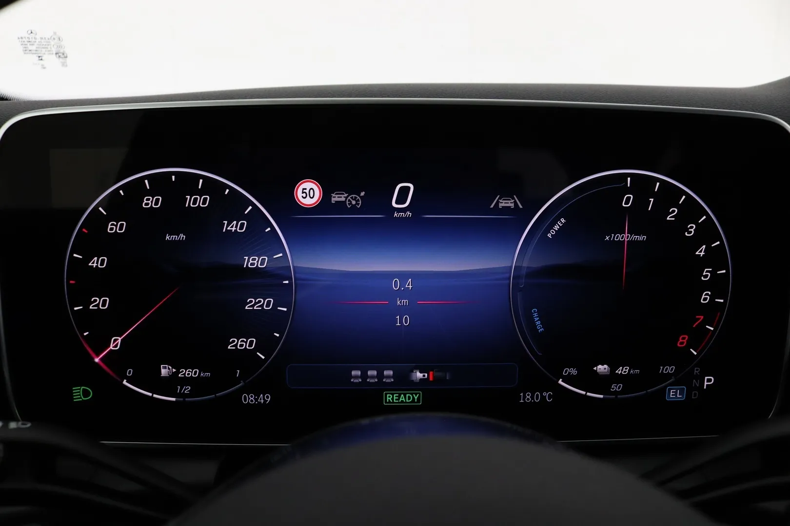 Mercedes-Benz GLC LTL-421 carousel image