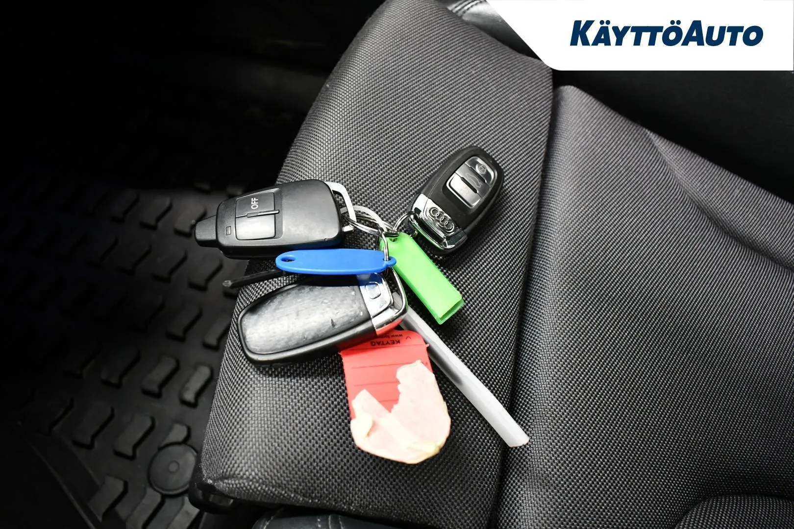 Audi Q5 IZA-319 carousel image