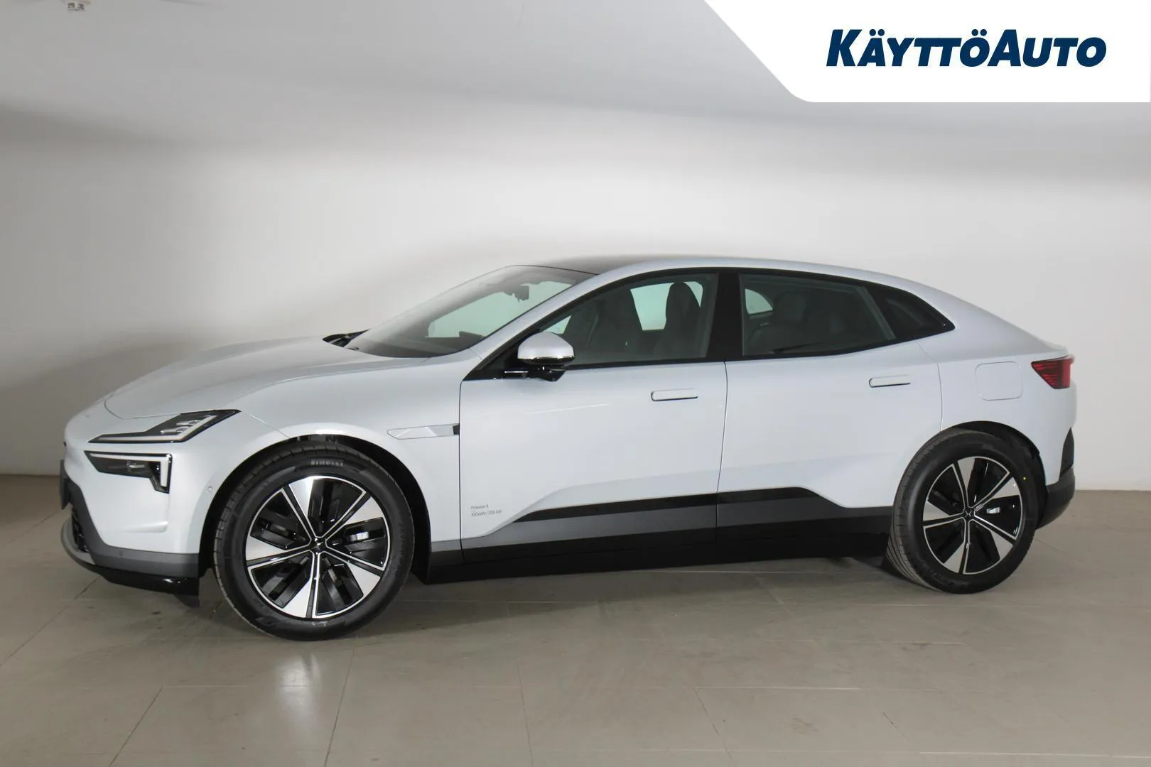 POLESTAR 4 SRR-421 carousel image