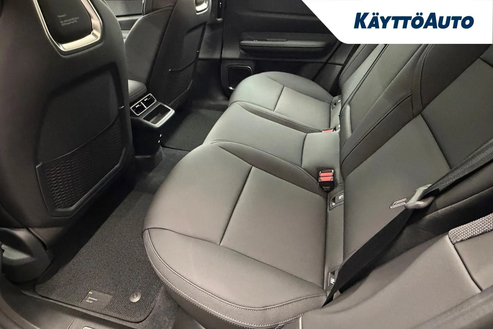 POLESTAR 4 SRR-421 carousel image