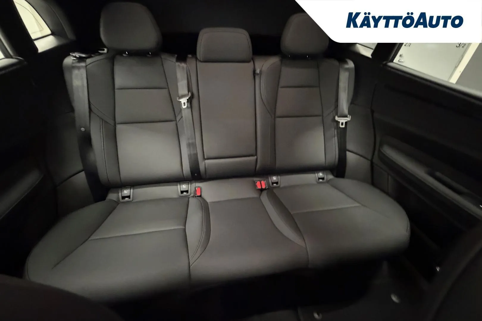 POLESTAR 4 SRR-447 carousel image