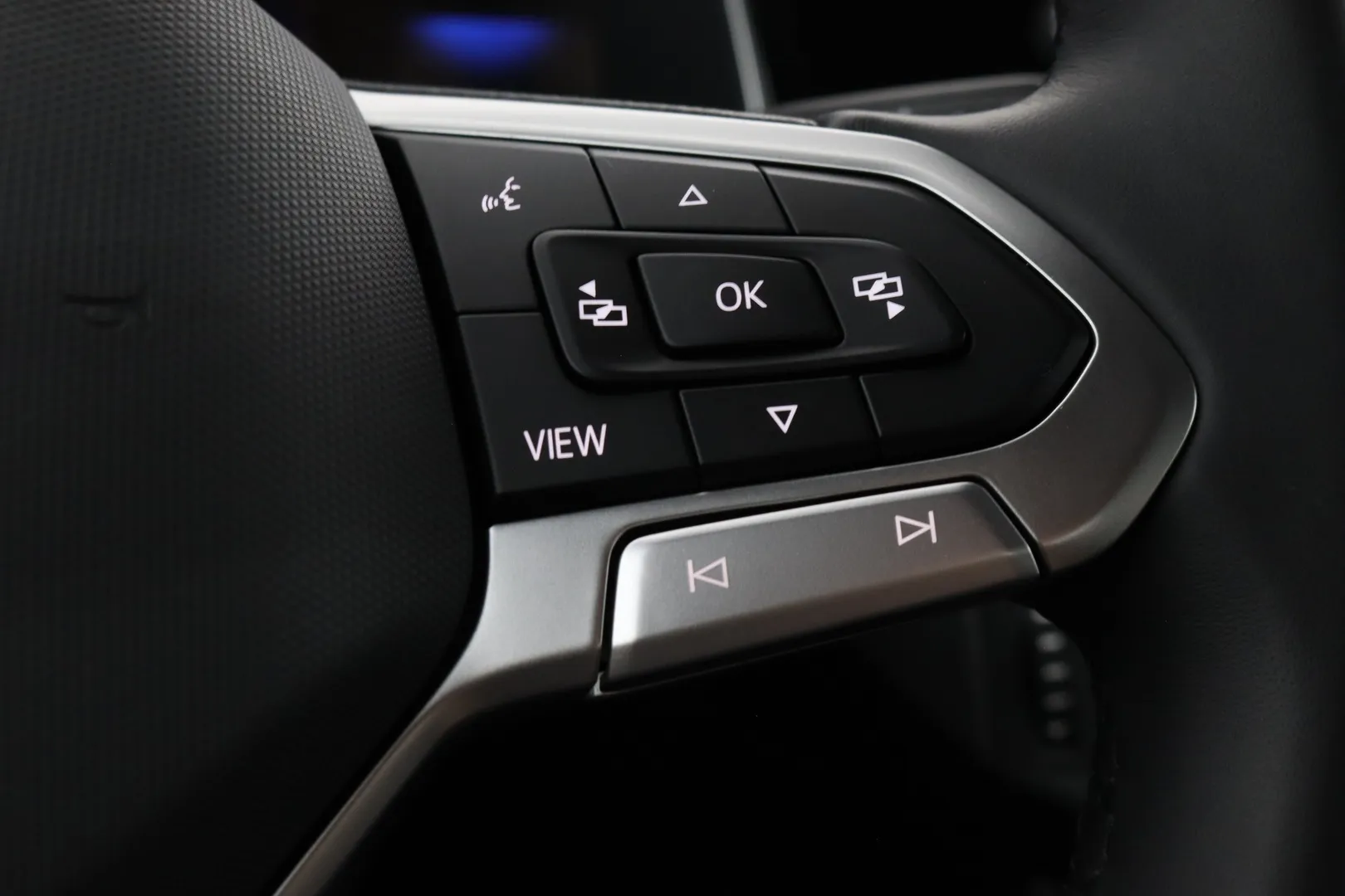 Volkswagen Taigo MRL-275 carousel image