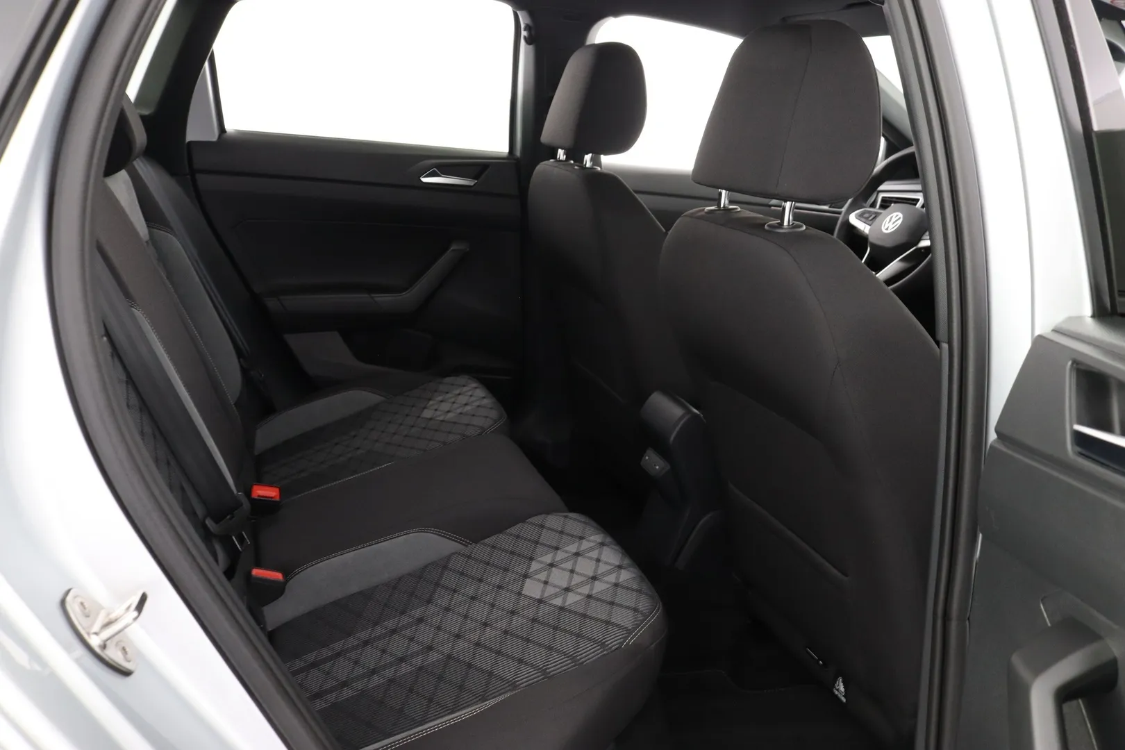 Volkswagen Taigo MRL-275 carousel image