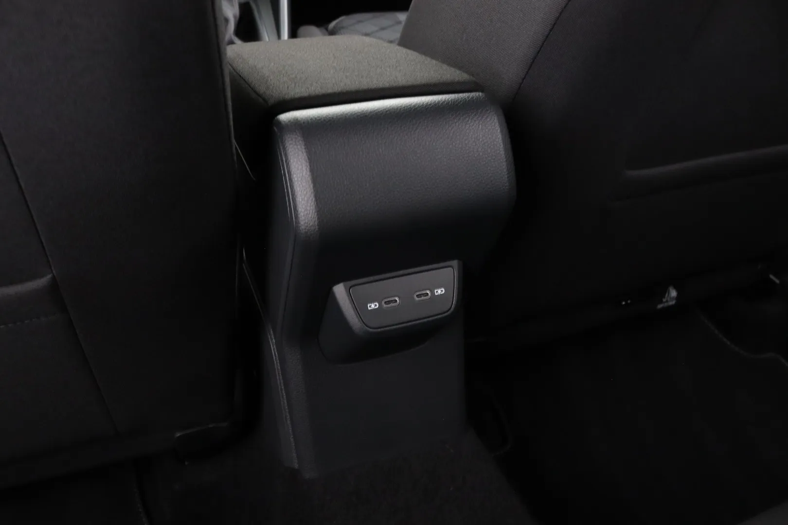 Volkswagen Taigo MRL-275 carousel image