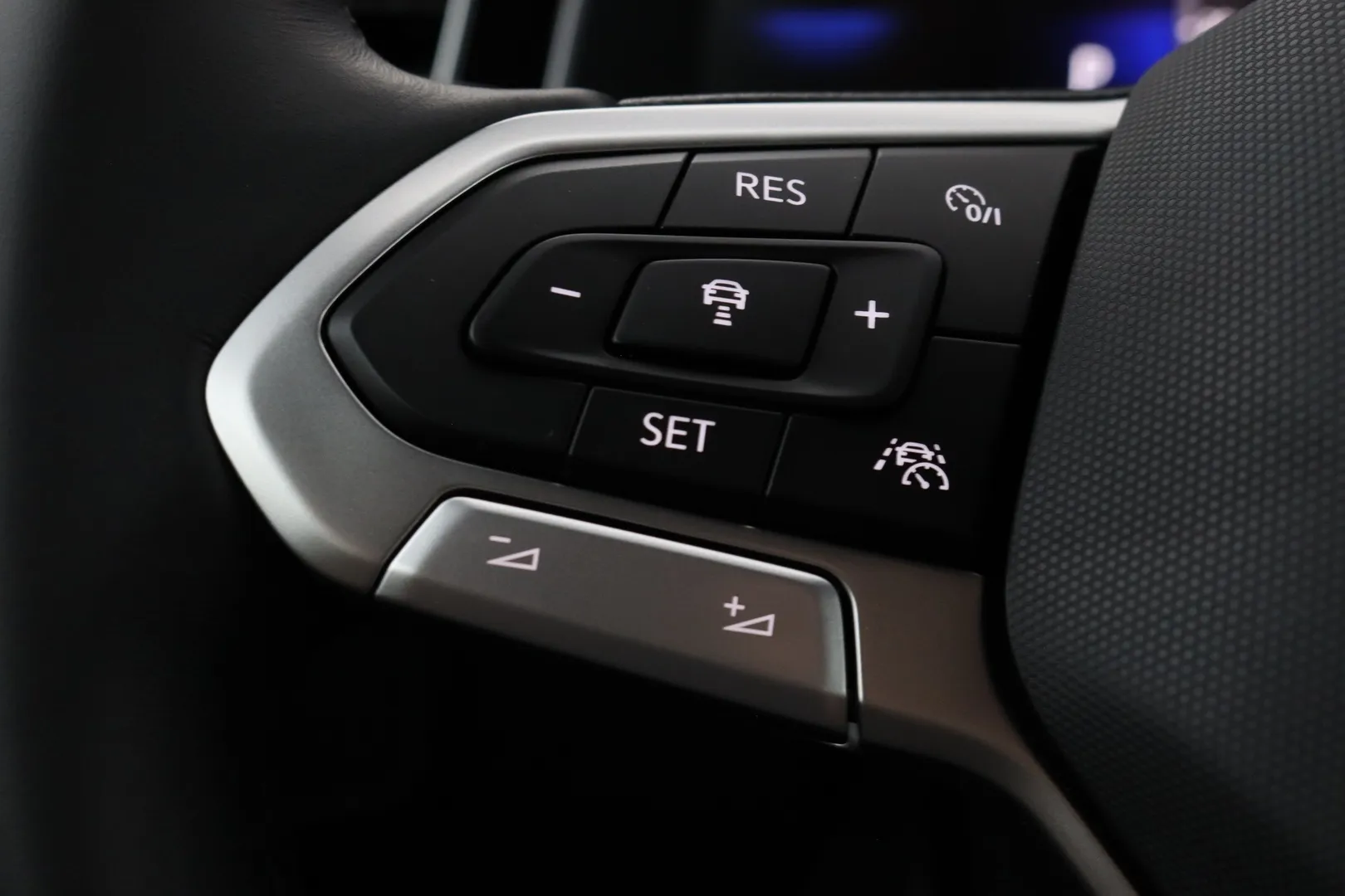 Volkswagen Taigo MRL-275 carousel image