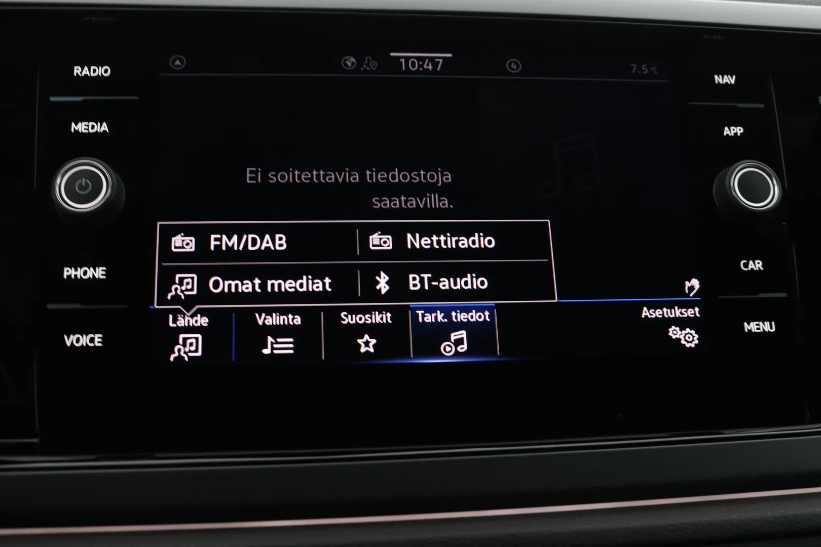 Volkswagen Taigo MRL-275 carousel image