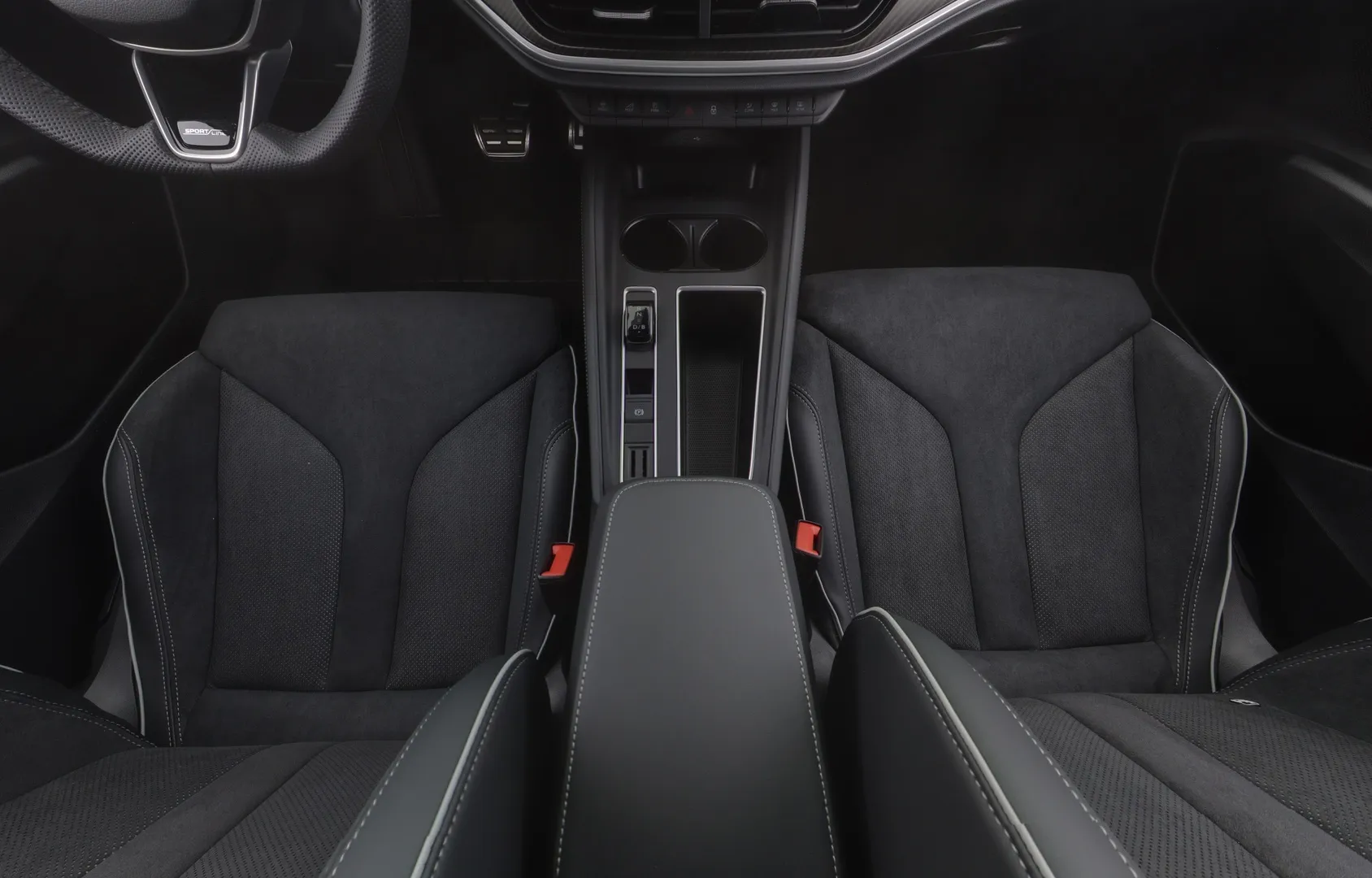 Skoda Elroq LTO-980 carousel image