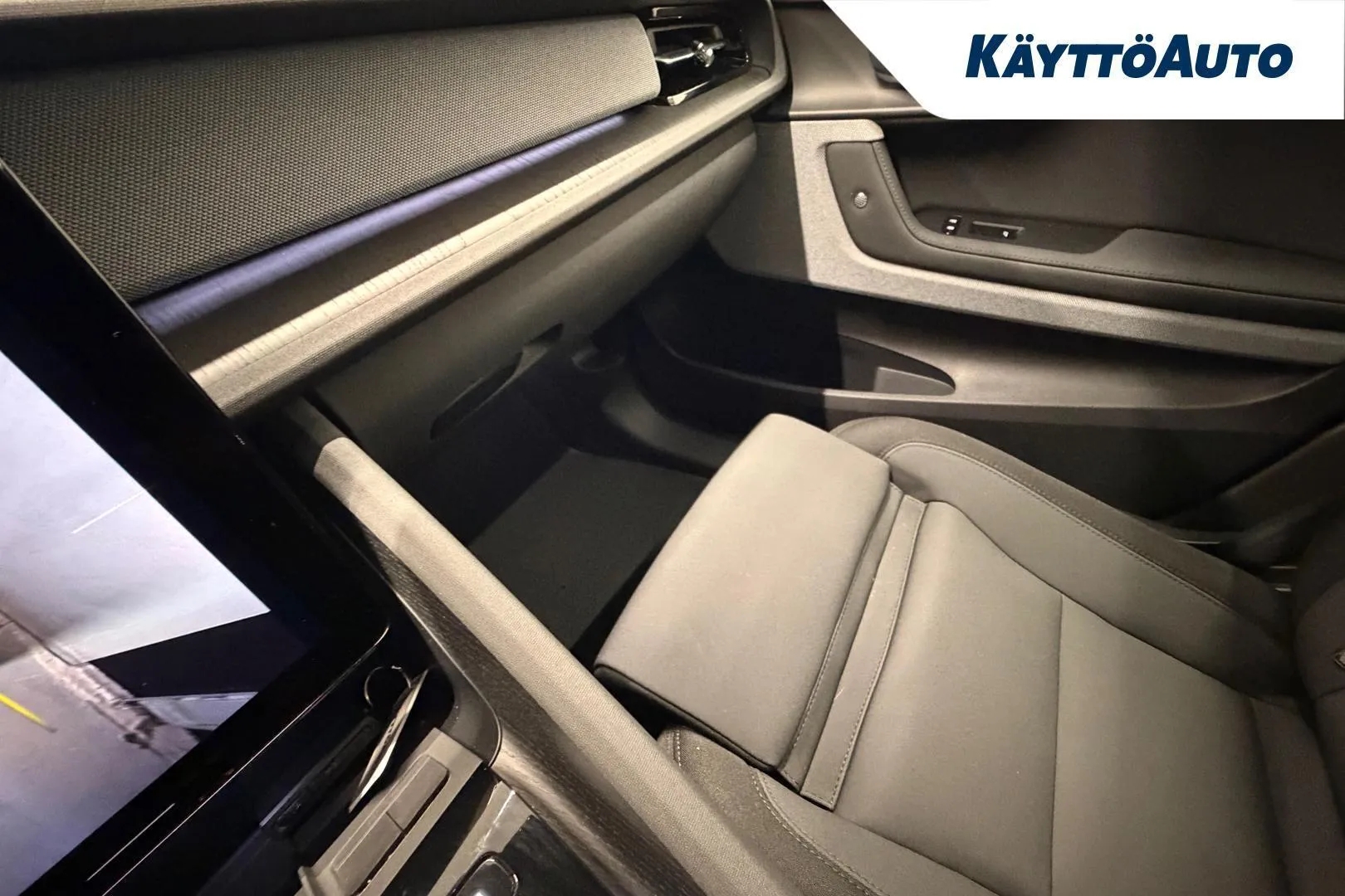 Polestar 2 CRX-731 carousel image