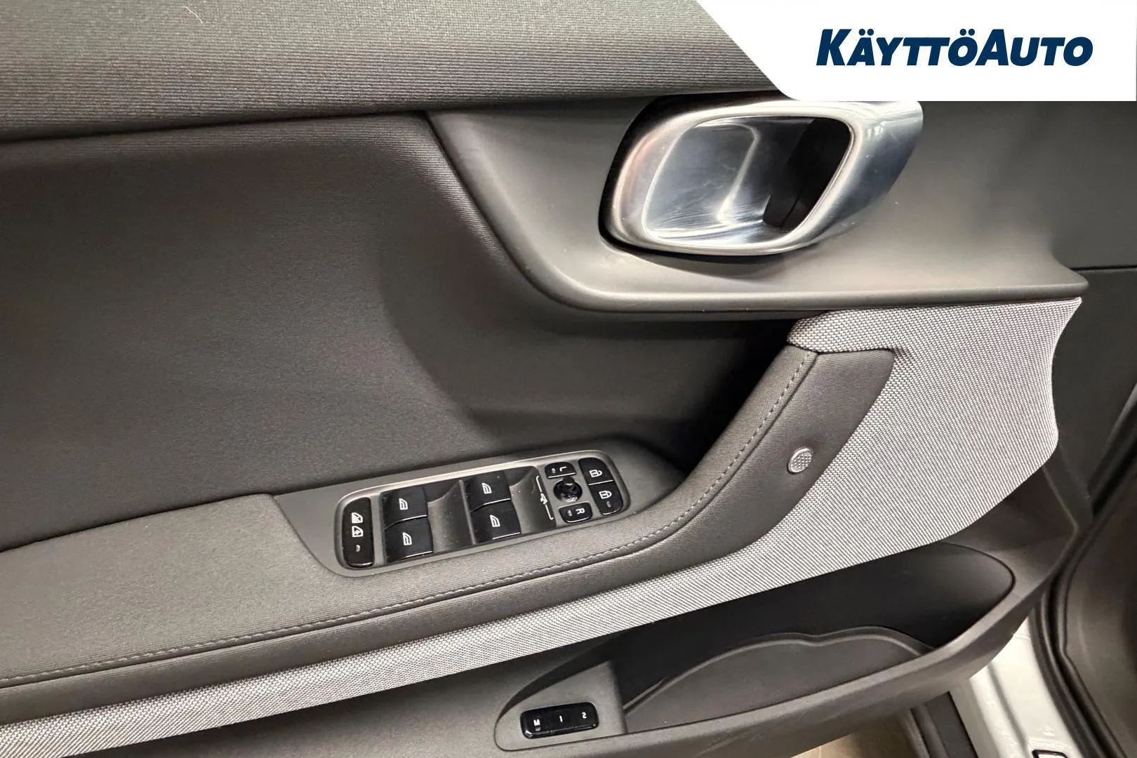 Polestar 2 CRX-731 carousel image