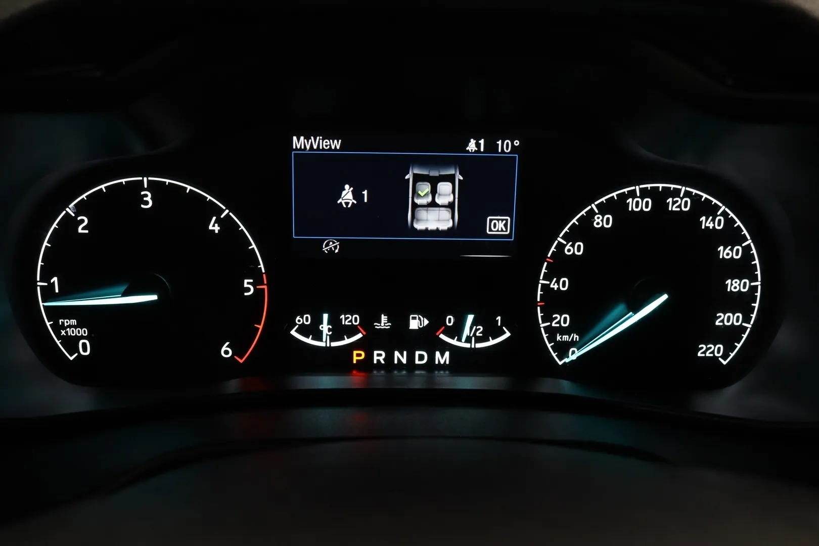 Ford Grand Tourneo Connect ETJ-814 carousel image