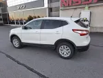 Nissan Qashqai GLT-481 carousel thumbs