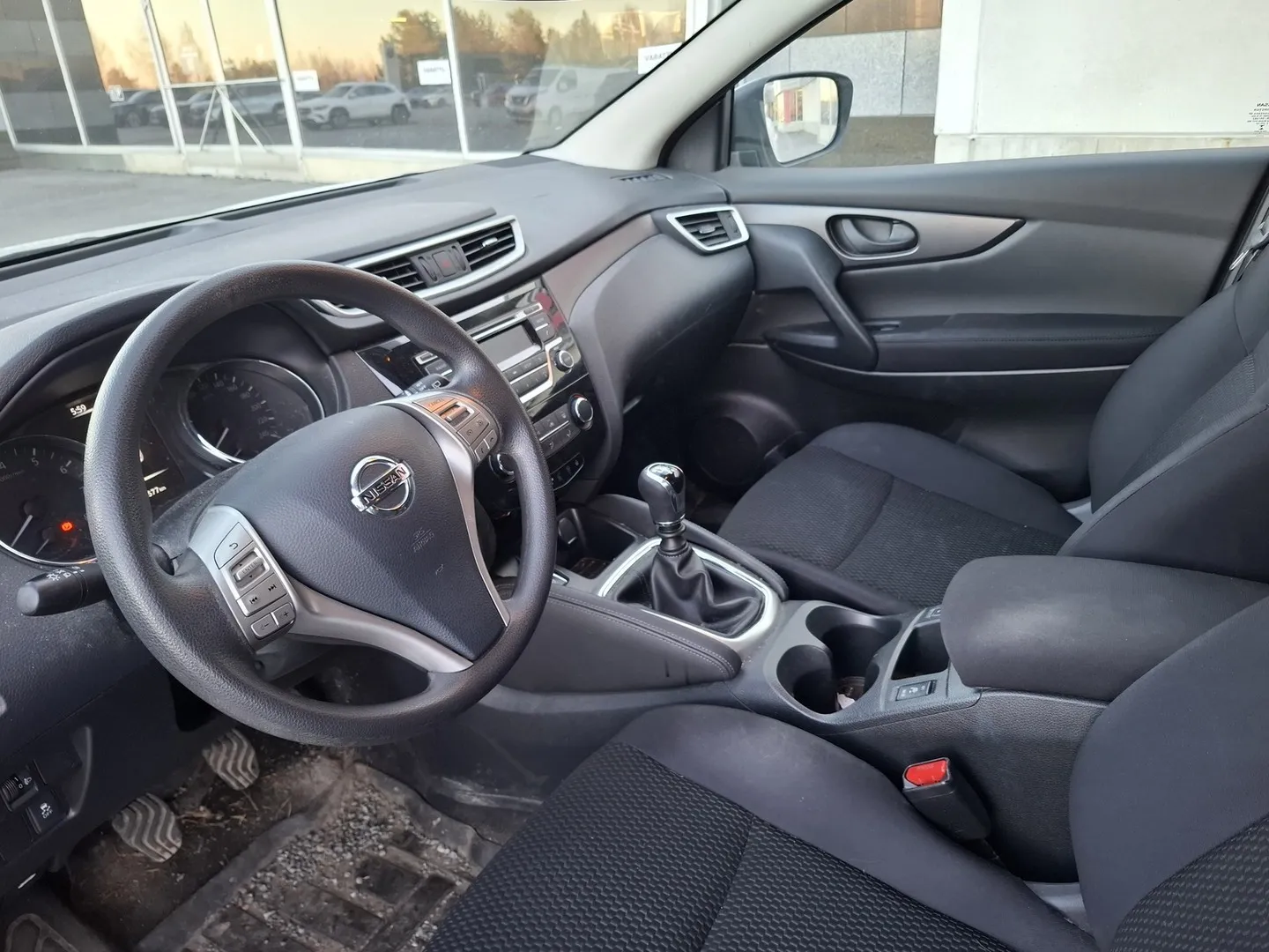 Nissan Qashqai GLT-481 carousel image