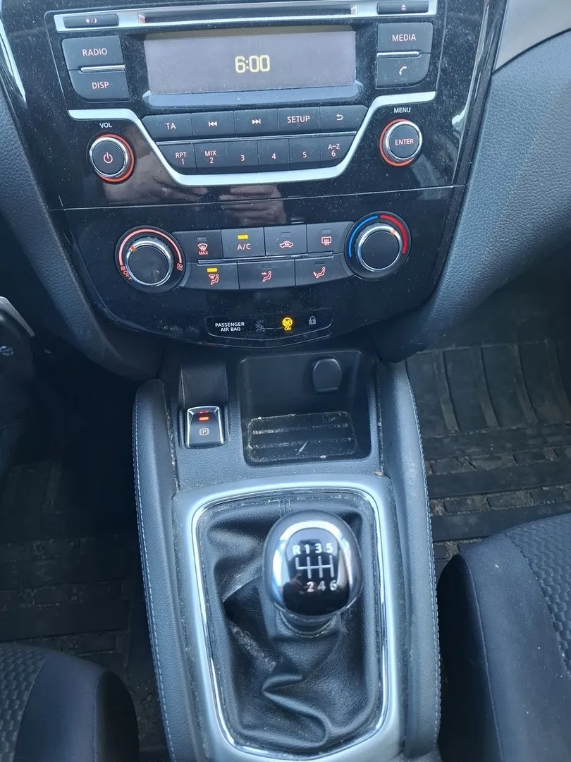 Nissan Qashqai GLT-481 carousel image