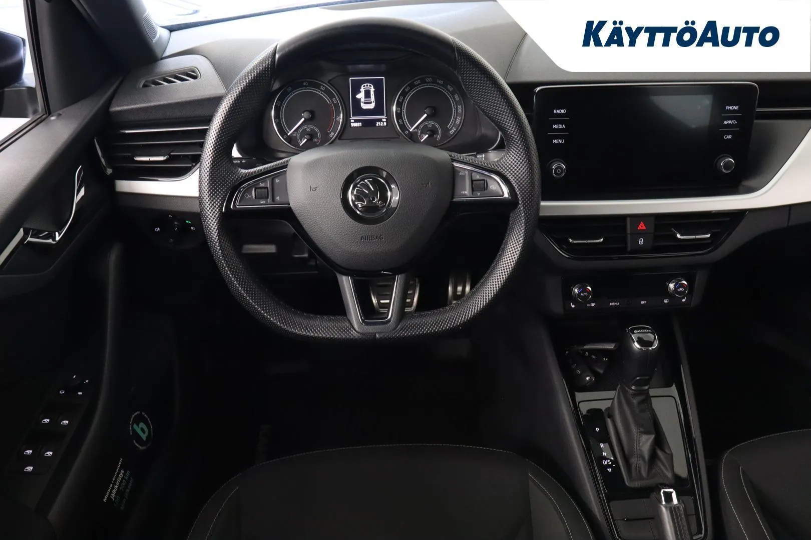 Skoda Kamiq SOL-764 carousel image