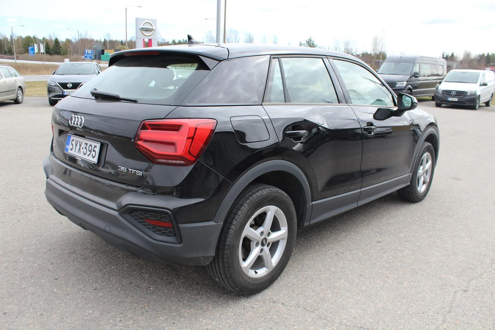 Audi Q2 SYX-395 carousel image