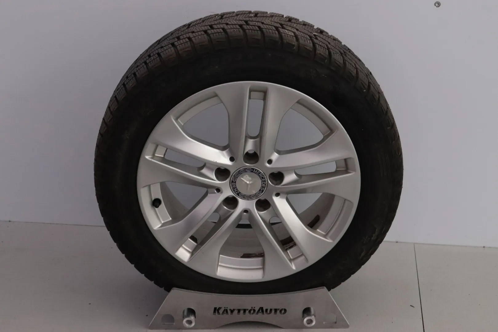 Mercedes-Benz C BSB-556 carousel image