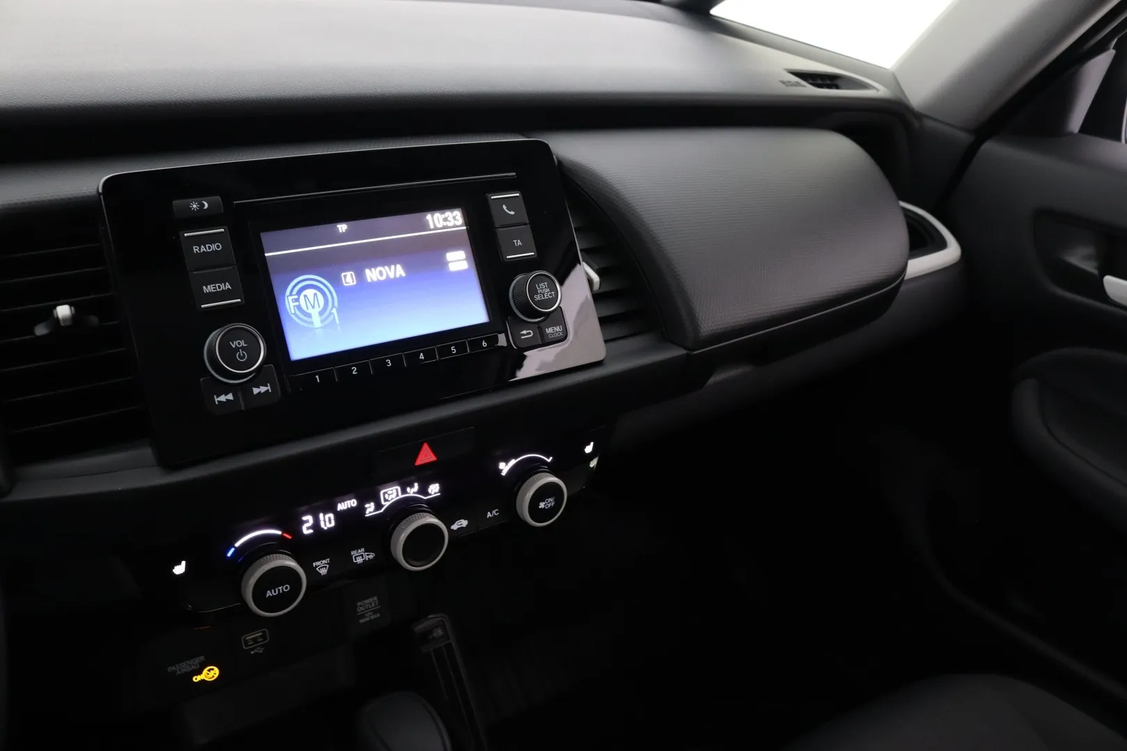 Honda Jazz NLY-623 carousel image