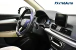 Audi Q5 YKH-826 carousel thumbs