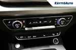 Audi Q5 YKH-826 carousel thumbs