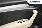 Audi Q5 YKH-826 carousel thumbs