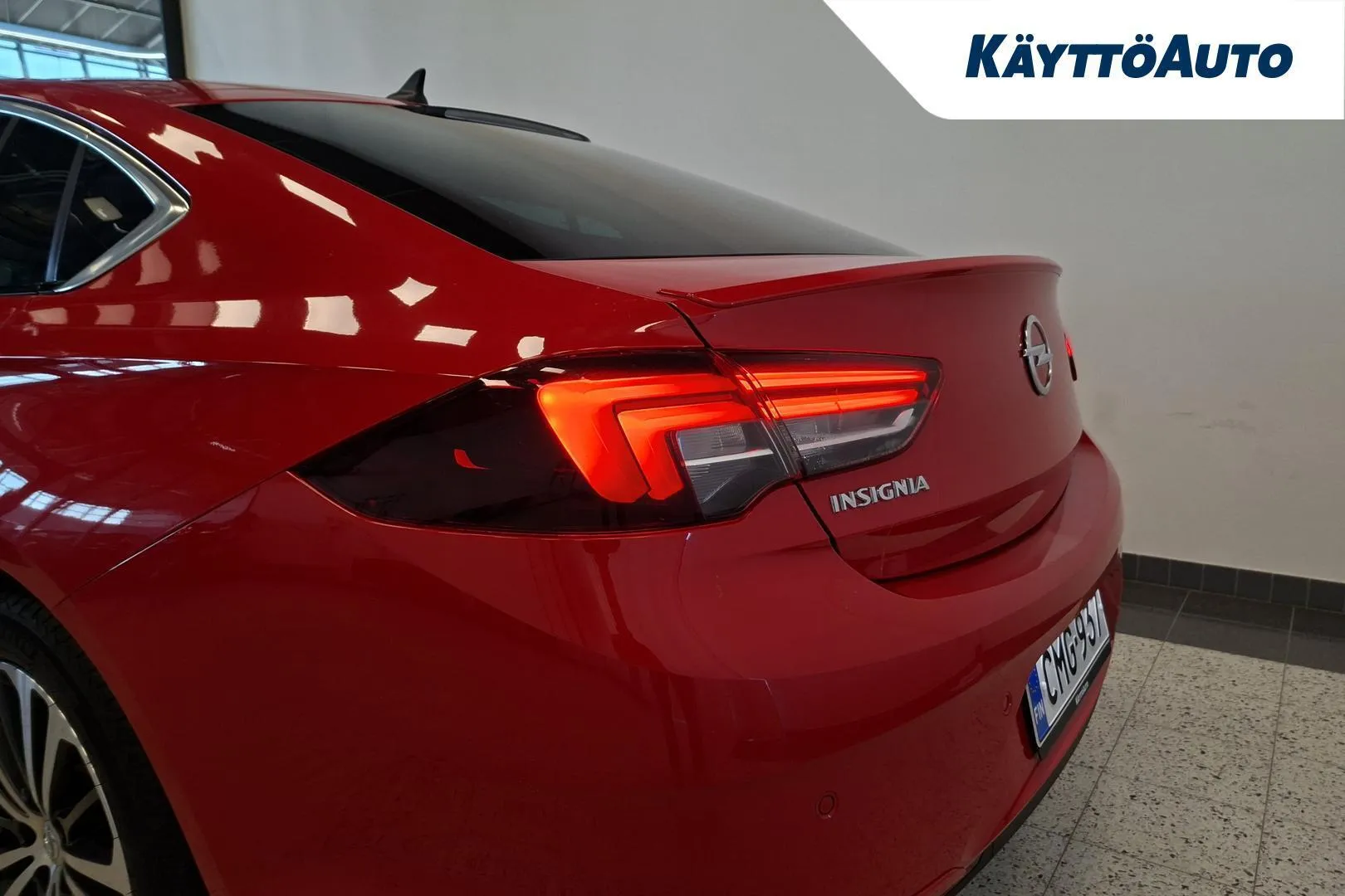 Opel Insignia CMG-937 carousel image