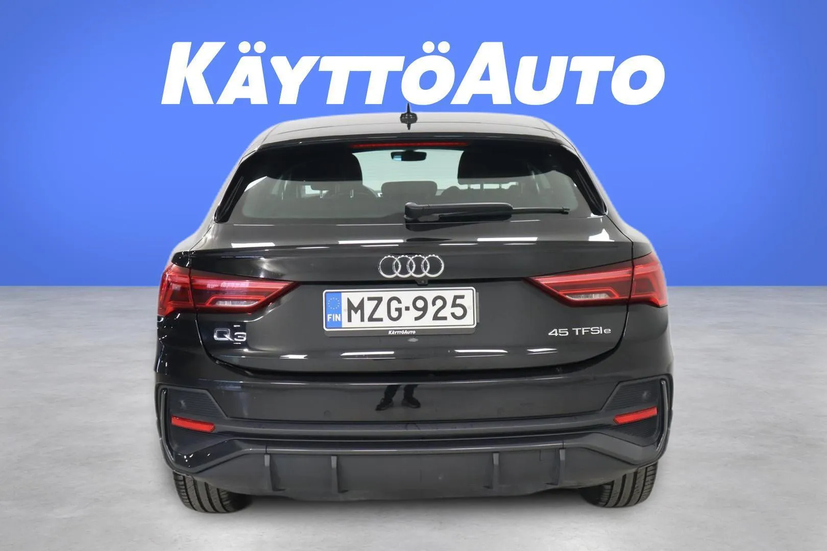Audi Q3 MZG-925 carousel image