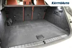 BMW iX YLU-631 carousel thumbs