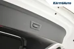 BMW iX YLU-631 carousel thumbs
