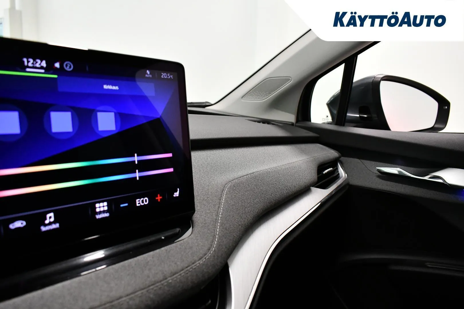 Skoda Enyaq FOV-464 carousel image