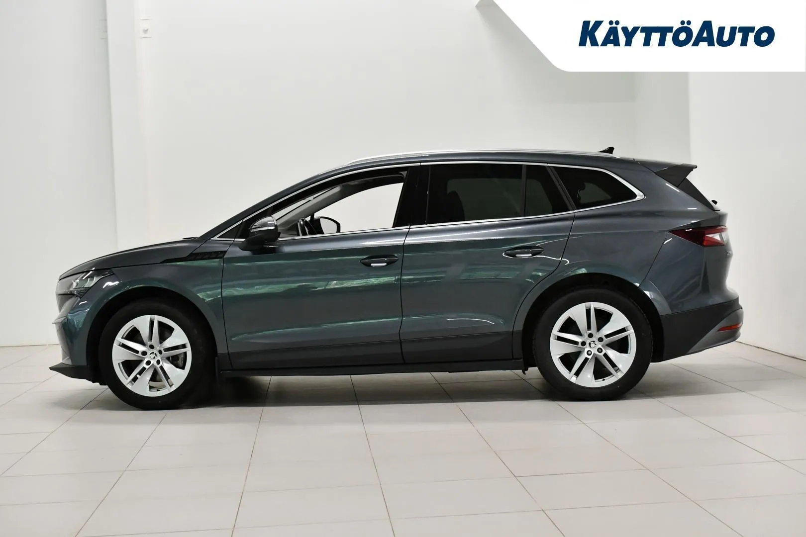 Skoda Enyaq FOV-464 carousel image