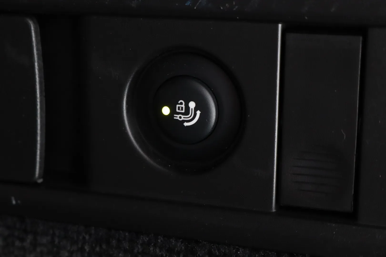BMW X5 IPX-503 carousel image