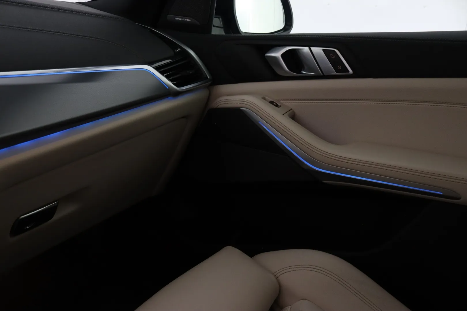 BMW X5 IPX-503 carousel image