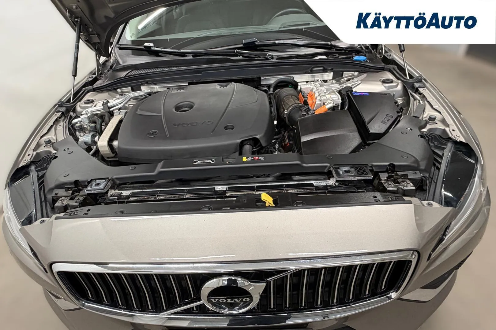 Volvo V60 XPJ-316 carousel image