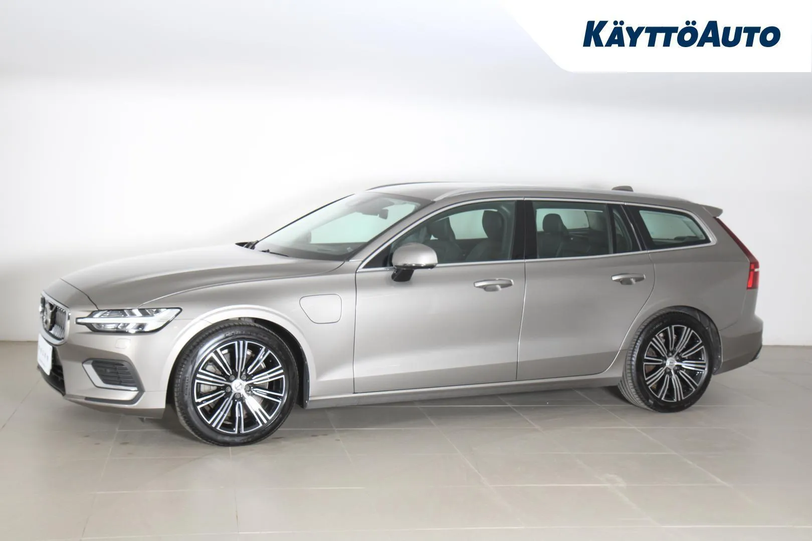 Volvo V60 XPJ-316 carousel image
