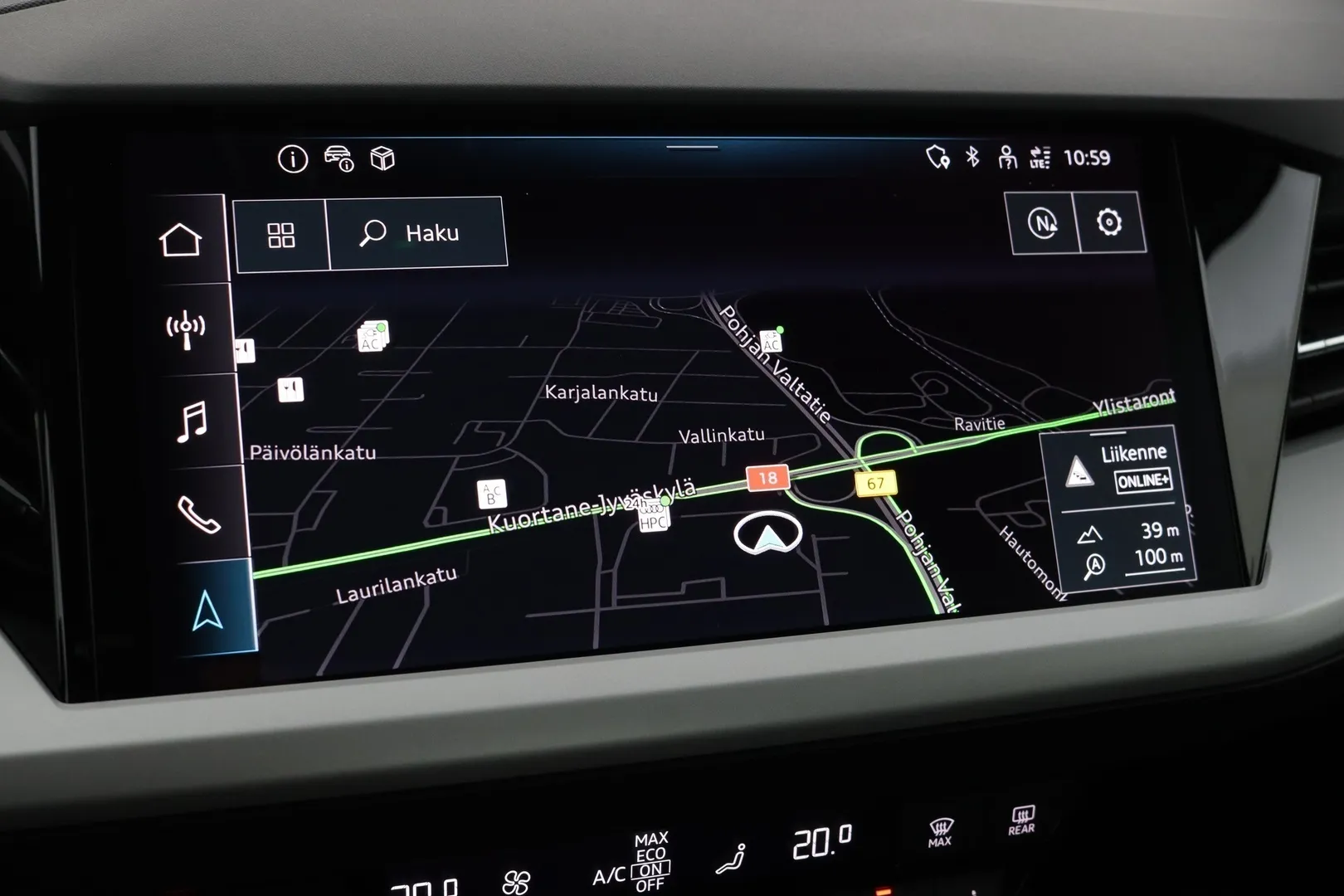 Audi Q4 e-tron MVJ-910 carousel image