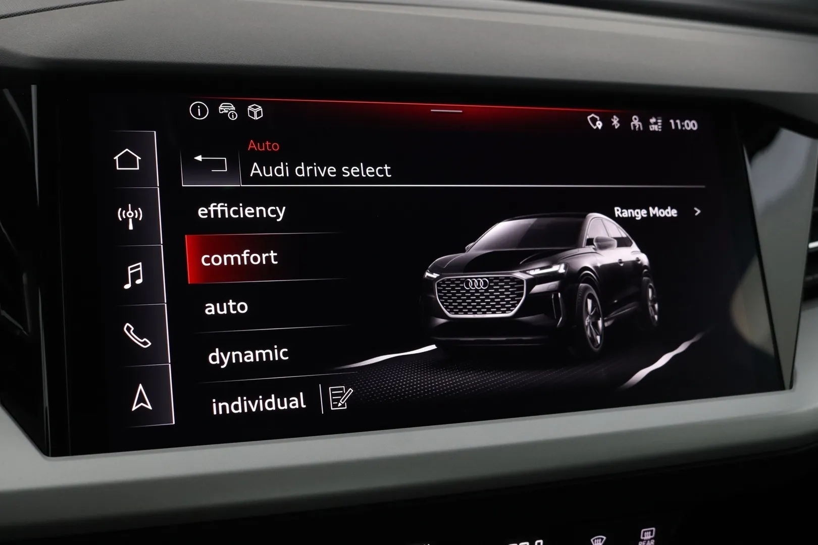 Audi Q4 e-tron MVJ-910 carousel image