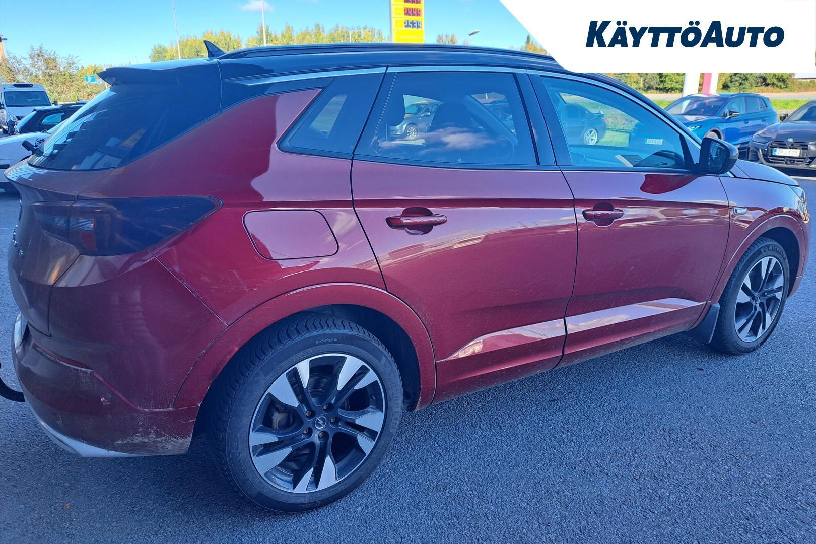 Opel Grandland Executive 130 Turbo A 2023, kuva 3/8