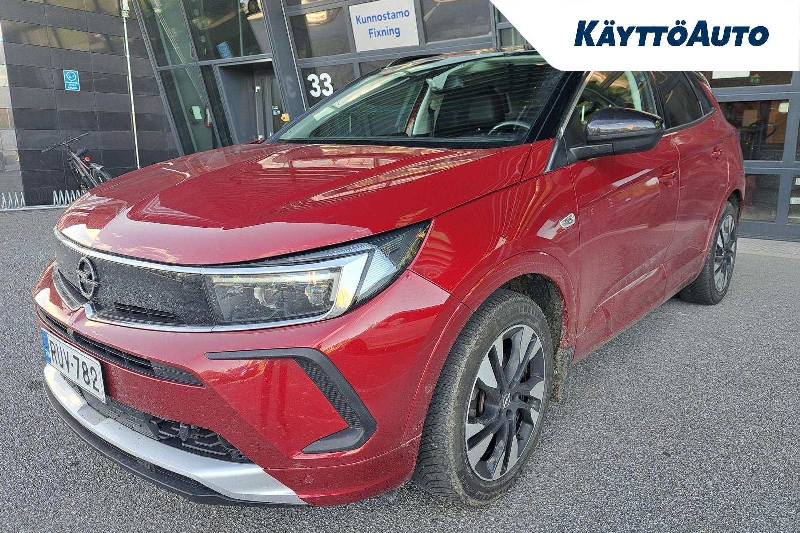 Opel Grandland Executive 130 Turbo A 2023, kuva 2/8