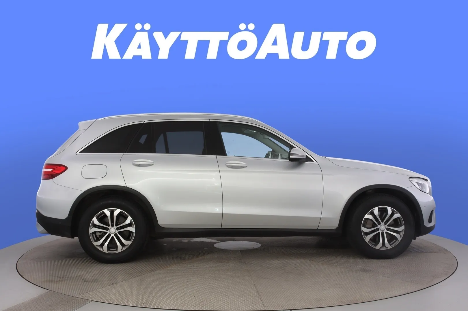 Mercedes-Benz GLC GNE-687 carousel image