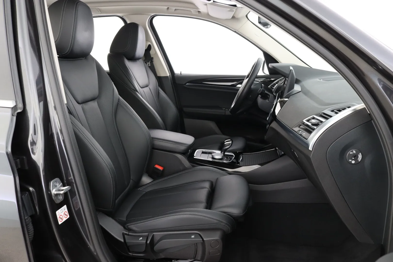 BMW X3 RUX-391 carousel image