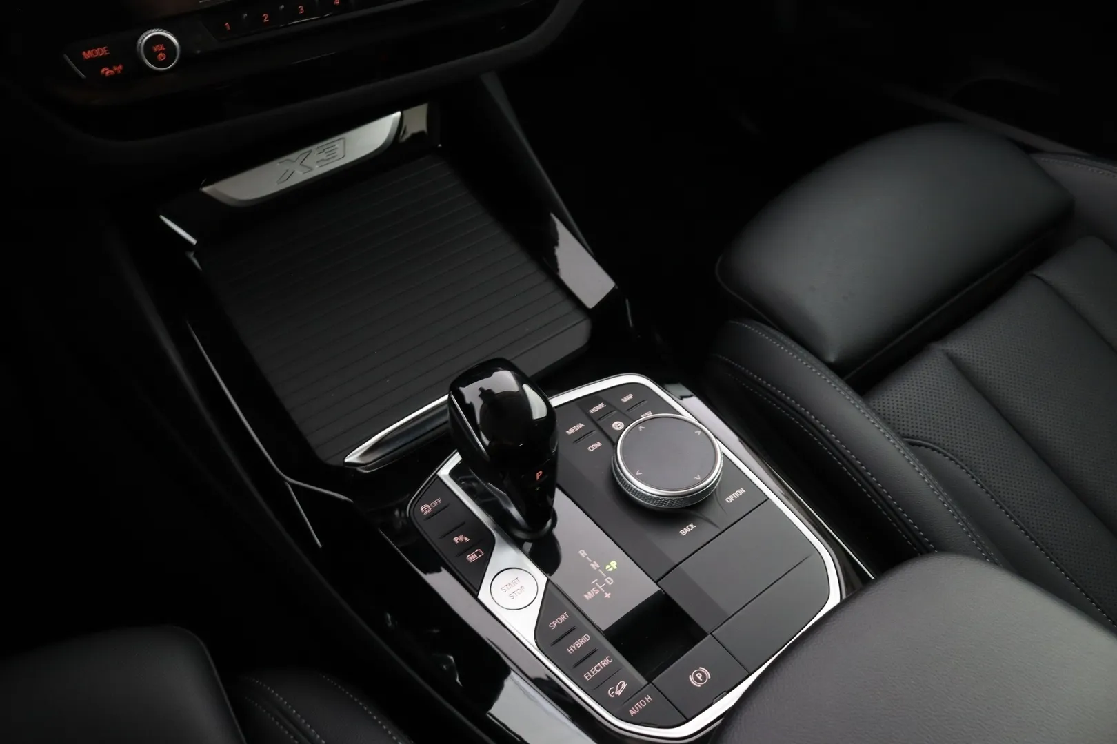 BMW X3 RUX-391 carousel image